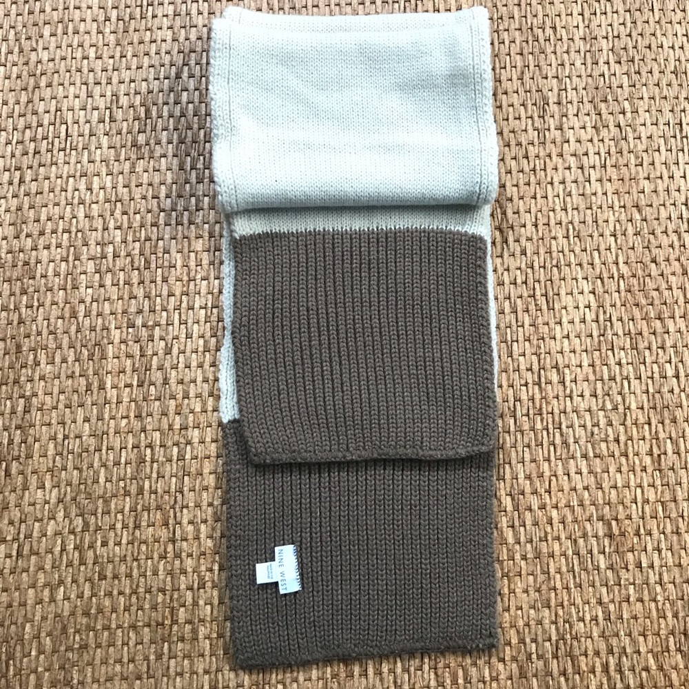 Nine West Scarf Knit
